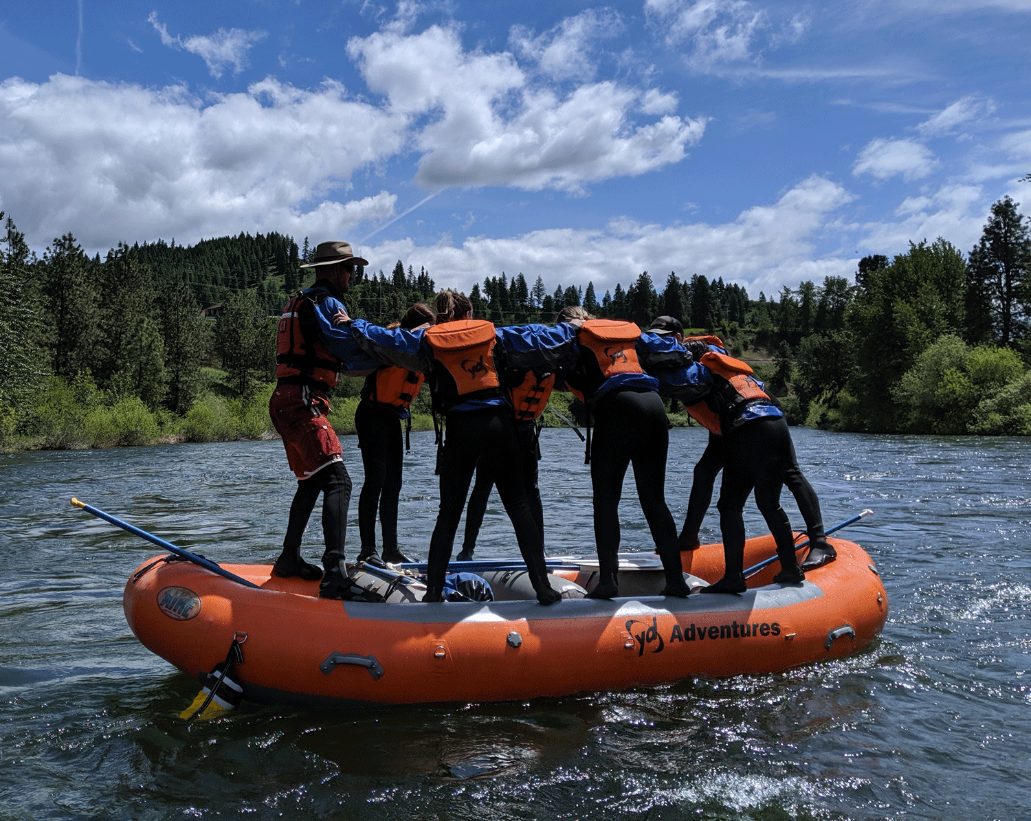 Leadership-Image-7.gif